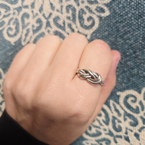 Vintage 925 Sterling Silver Rope Knot Ring, size 8 - Picture 4 of 13